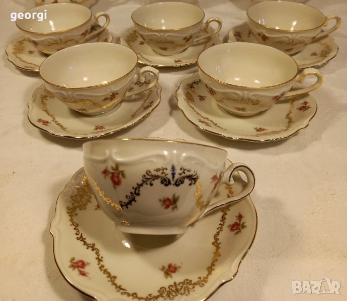 немски порцеланов двоен сет за кафе от фин костен релефен порцелан с позлата , снимка 1
