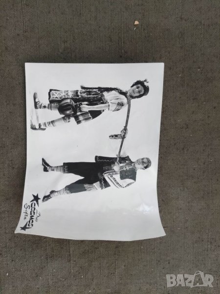 Продавам две снимки Duo Cosmos Sofia Вариете, снимка 1