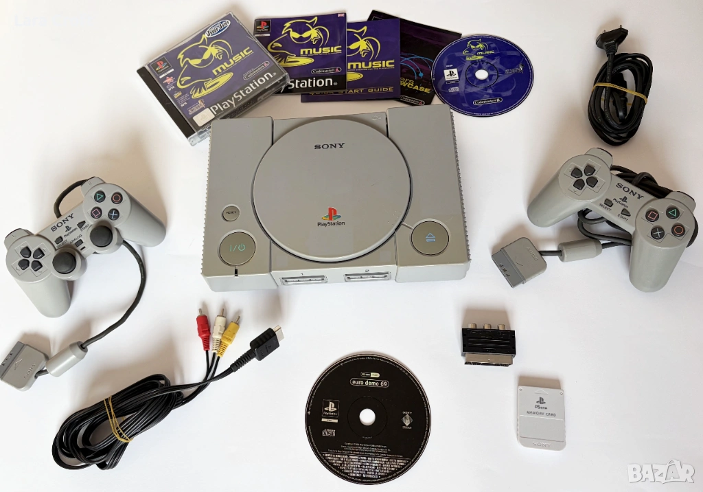 PS1 PlayStation 1 + два оригинални контролера и две игри подарък, снимка 1