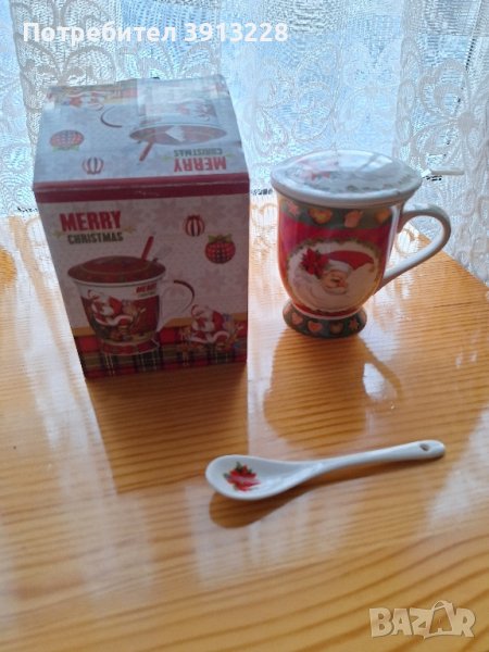 Коледна чаша с цедка и порцеланова лъжичка , снимка 1