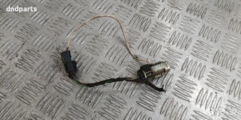 Ключалка врата Mitsubishi Colt 2000г.(предна дясна)	, снимка 1