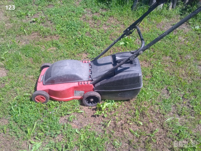 Косачка електрическа Budget BEM 932 на части, снимка 1