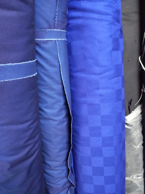 платове за работно облекло на едро , на килограм в Други в гр. Карлово -  ID28195199 — Bazar.bg