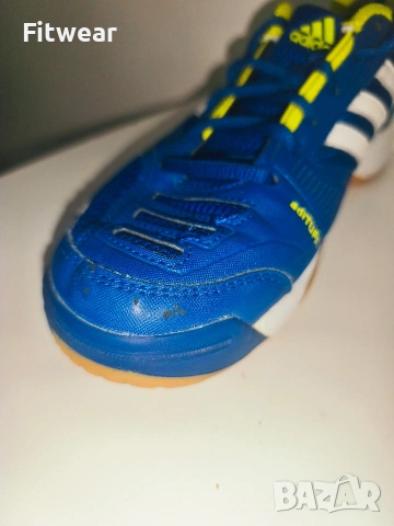 Волейболни обувки Adidas , снимка 5 - Маратонки - 53143899