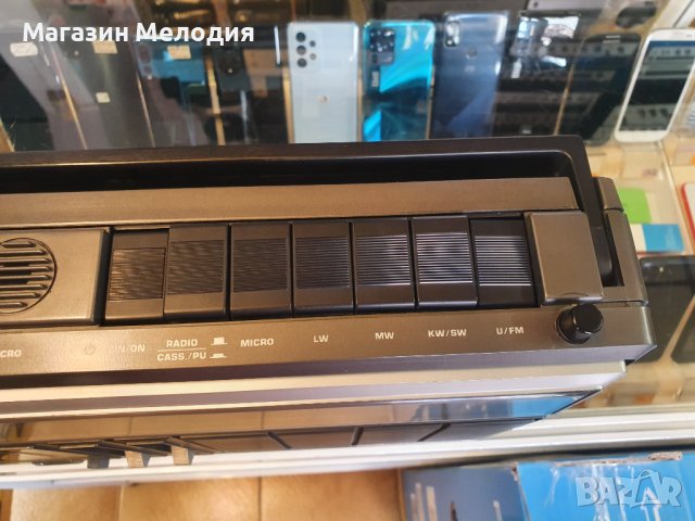 Радиокасетофон Telefunken bajazzo CR 950 В отлично техническо и визуално състояние. , снимка 12 - Радиокасетофони, транзистори - 37027610