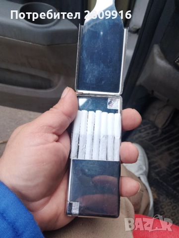 Стара табакера със запалка Марлборо , снимка 6 - Антикварни и старинни предмети - 52545559