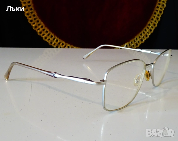 Диоптрични рамки Studioline с френски стъкла,плюс 0.75. , снимка 3 - Слънчеви и диоптрични очила - 52067162