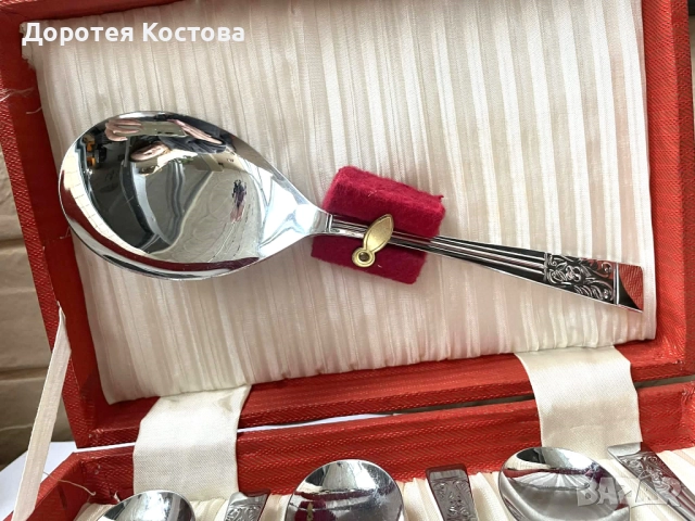 Красив комплект от Англия в оригиналната му кутия, снимка 3 - Антикварни и старинни предмети - 52641559