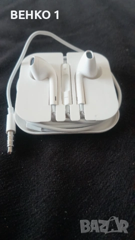 Оригинални слушки за Iphone 5s, снимка 2 - Apple iPhone - 53285552
