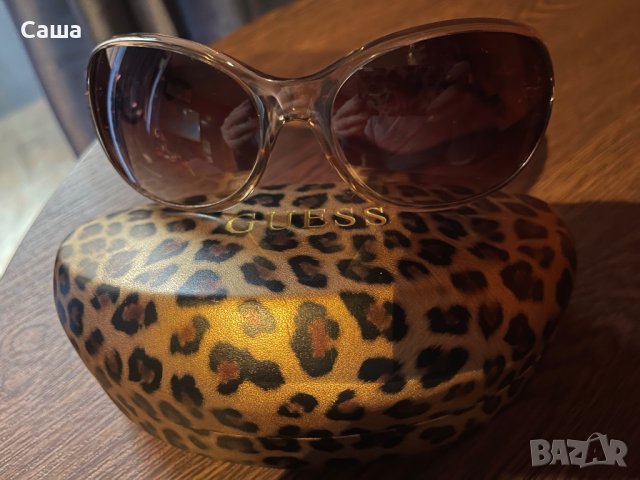 Gucci, снимка 4 - Слънчеви и диоптрични очила - 39852005
