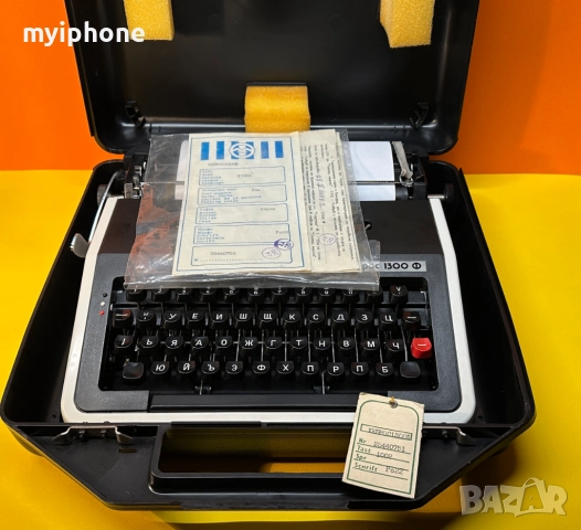 Чисто нова Пишеща Машина Хеброс 1300 Ф клавиатура Кирилица Обслужена и смазана , снимка 9 - Колекции - 52815386