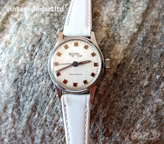 Часовник Bifora 15 top, работи, снимка 2 - Антикварни и старинни предмети - 47483557