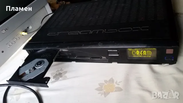 Dreambox DM8000 HD PVR 1TB DVD, снимка 2 - Приемници и антени - 49522267