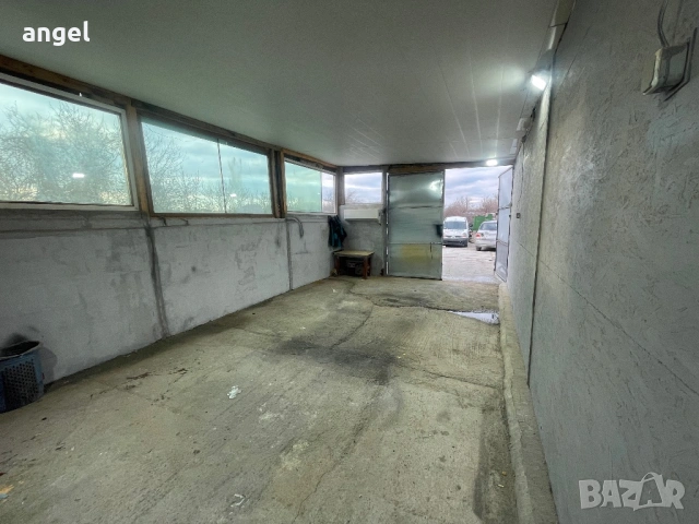   Давам поднаем халета , гаражи, с плац към него , снимка 7 - Гаражи и паркоместа - 51363414