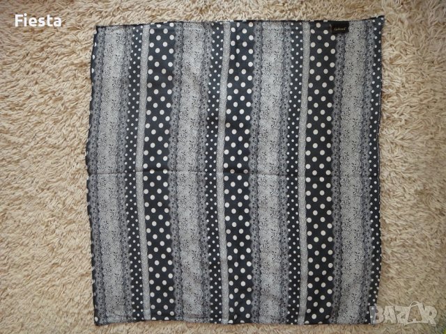 Нов копринен шал GiAnni черен на бели точки, снимка 2 - Шалове - 39161053