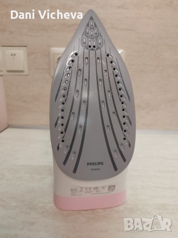 Philips 3000 Series Steam Iron — 2600W, снимка 4 - Ютии - 52738623