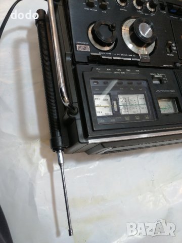 радио касетофон винтидж Сони, снимка 4 - Радиокасетофони, транзистори - 43891606