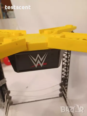 Ринг за играчки WWE Tough Talkers Wrestling Ring Playset with Cage and Ropes кеч wrestling, снимка 6 - Колекции - 48447598