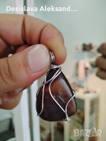 Висулка с полиран кехлибар от Индонезия, много изгодно , снимка 3 - Колиета, медальони, синджири - 51149906