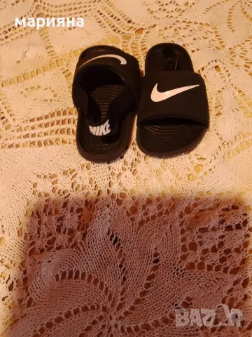 Детски чехли, снимка 2 - Детски сандали и чехли - 48133060