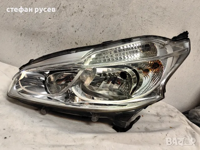 Оригинален фар Пежо 208  Peugeot 208, снимка 2 - Части - 49977305