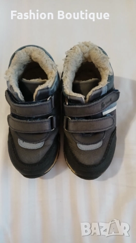 Детски зимни обувки за момче- 24 номер , и пантофи да градина- 23 номер  Цена за двете- 14лв Без заб, снимка 5 - Бебешки боти и ботуши - 51895885