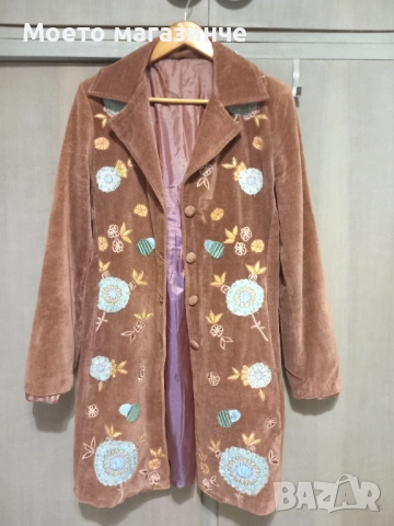 Кадифено палто с бродерия, размер M, снимка 6 - Палта, манта - 52390895