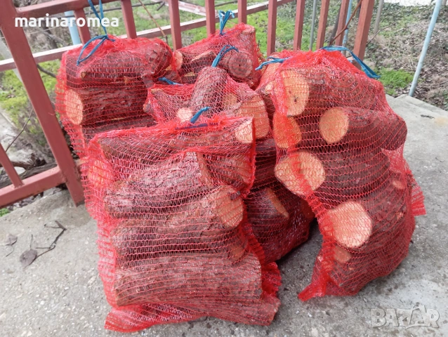 Дърва за огрев в чували