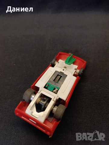 Слот кола за писта Ферари, снимка 6 - Колекции - 52346610