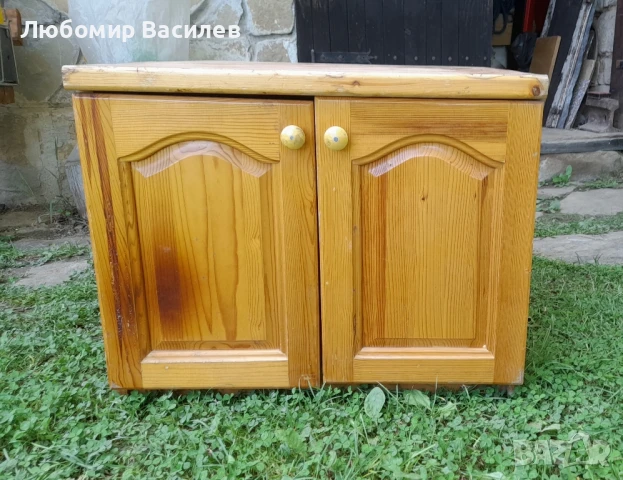 Кухненски шкаф от масивна дървесина за печка раховец 