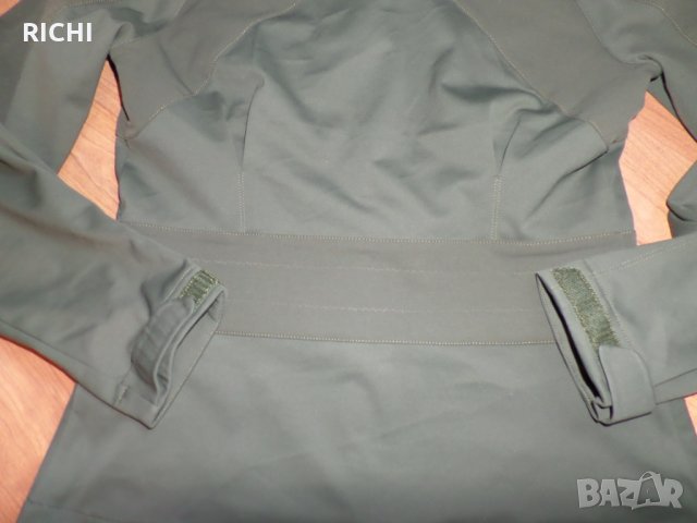 Nike Acg Termal Layer 2- горнище зелено, снимка 13 - Спортни екипи - 27743459