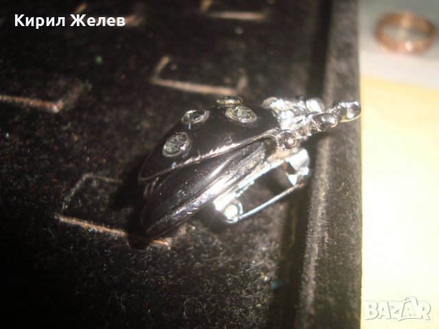 СРЕБРИСТА БРОШКА - КАЛИНКА с ЦИРКОНИ и ЕМАЙ-ЛАК и ЦВЕТЕН КРИСТАЛ 22305, снимка 9 - Други - 32984343