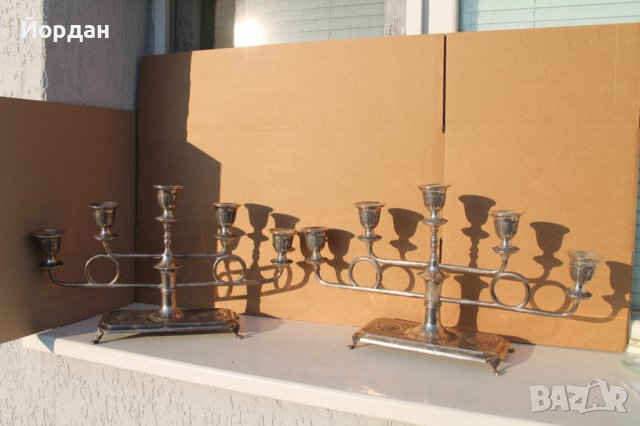 Сребърни свещници 2360 грама 