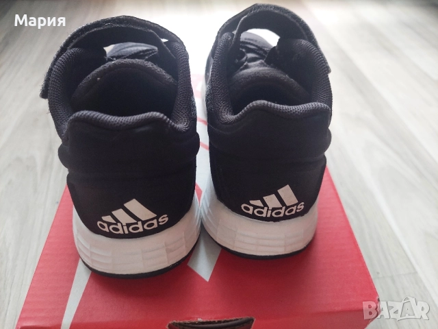Adidas маратонки 30 номер, снимка 4 - Детски маратонки - 51455935