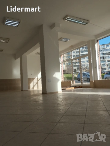 Магазин / Студио за красота / Фризьорски салон / Офис под наем 