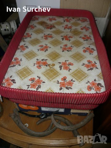 ПОДНОСИ ОТ СОЦА РЕТРО АНТИКВАРНИ ДВА БРОЯ, снимка 4 - Други стоки за дома - 34168003