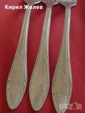 Три стари вилици от соца П.Денев Габрово 42066, снимка 2 - Други ценни предмети - 43848395