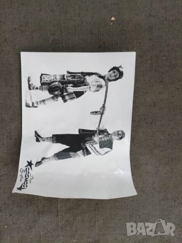 Продавам две снимки Duo Cosmos Sofia Вариете