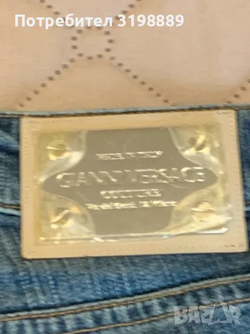 продавам дамски дънки Versace, снимка 5 - Дънки - 49541160