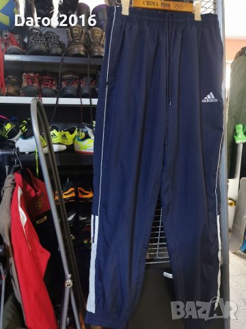 Оригинално долнище Adidas микрофибър, размер L, снимка 2 - Спортни дрехи, екипи - 40010945