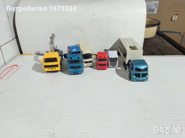 Камиончета колекционерски HOTWEELS +