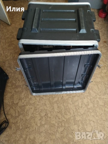 Кейс рак 19, снимка 3 - Ресийвъри, усилватели, смесителни пултове - 50615320