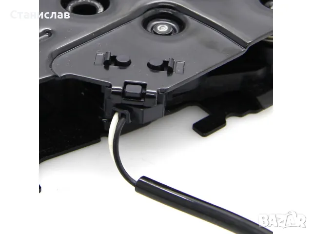 Audi A5 8T Машинка за заключване на преден капак , снимка 4 - Части - 50186247