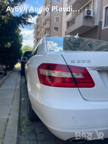 MERCEDES E-200 BENZIN, снимка 10 - Автомобили и джипове - 52669100