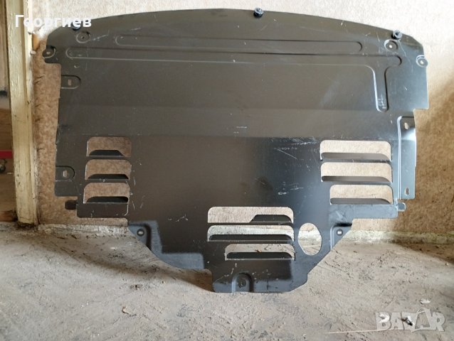 Кора под двигател RENAULT MASTER, снимка 3 - Части - 40612802