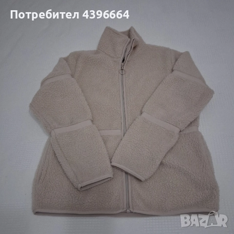 дамско горнище от мъхеста материя с цип.