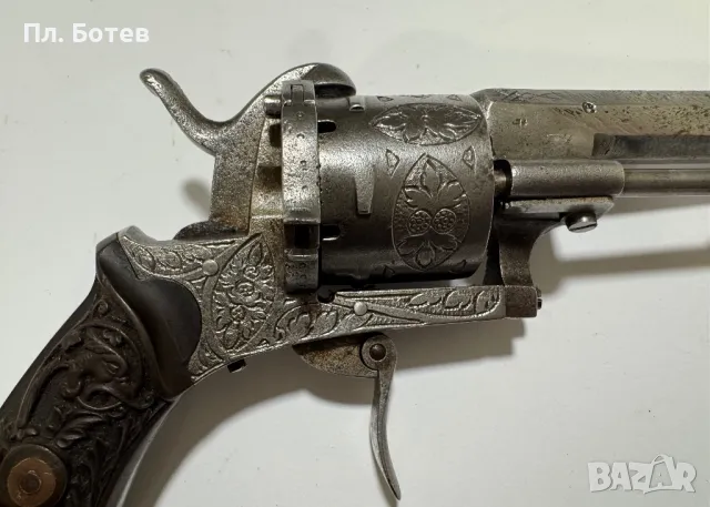 Уникален револвер/пистолет, снимка 2 - Антикварни и старинни предмети - 49182108