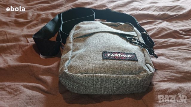 Оригинална нова унисекс чанта Eastpak, снимка 5 - Чанти - 32633298