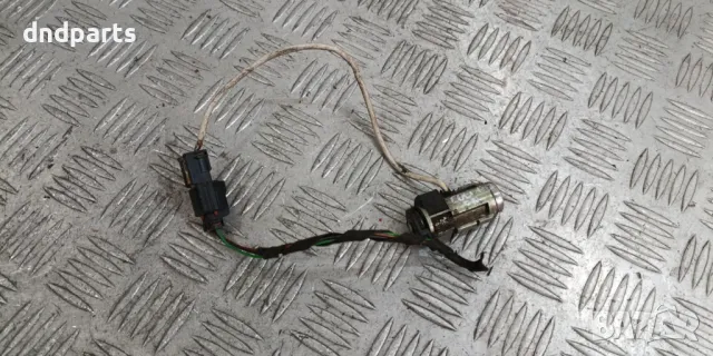 Ключалка врата Mitsubishi Colt 2000г.(предна дясна)	