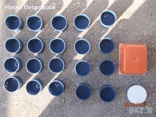 Конзоли(Розетки), Кутии за Електрически инсталации жилищни.